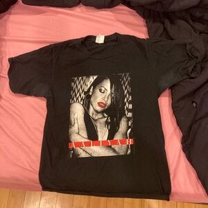 Aaliyah Tee